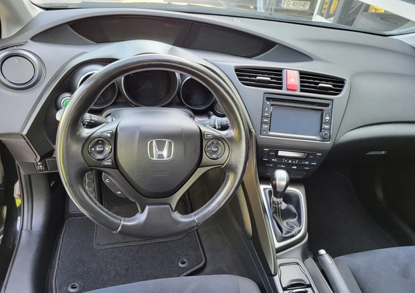 Honda Civic cena 39999 przebieg: 129832, rok produkcji 2012 z Drezdenko małe 781